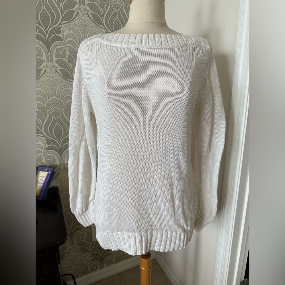 W Collection Elegant white Crew Neck Sweater